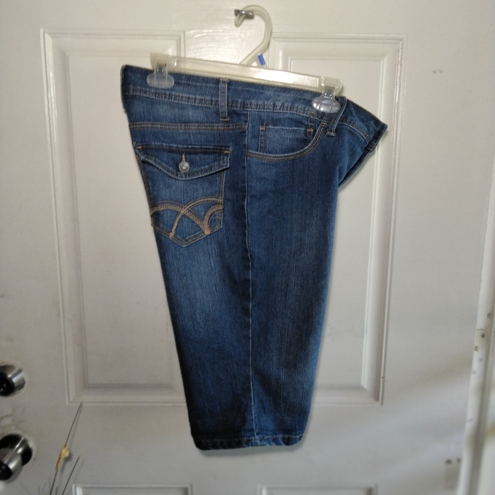 St John's Bay Classic Blue Denim Bermuda Shorts Size 8